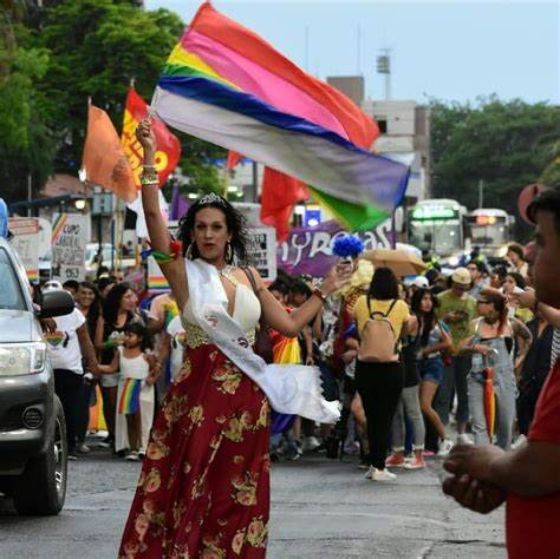 Sintético 97 Foto Día De La Marcha Del Orgullo Gay 2022 Cena Hermosa 9450